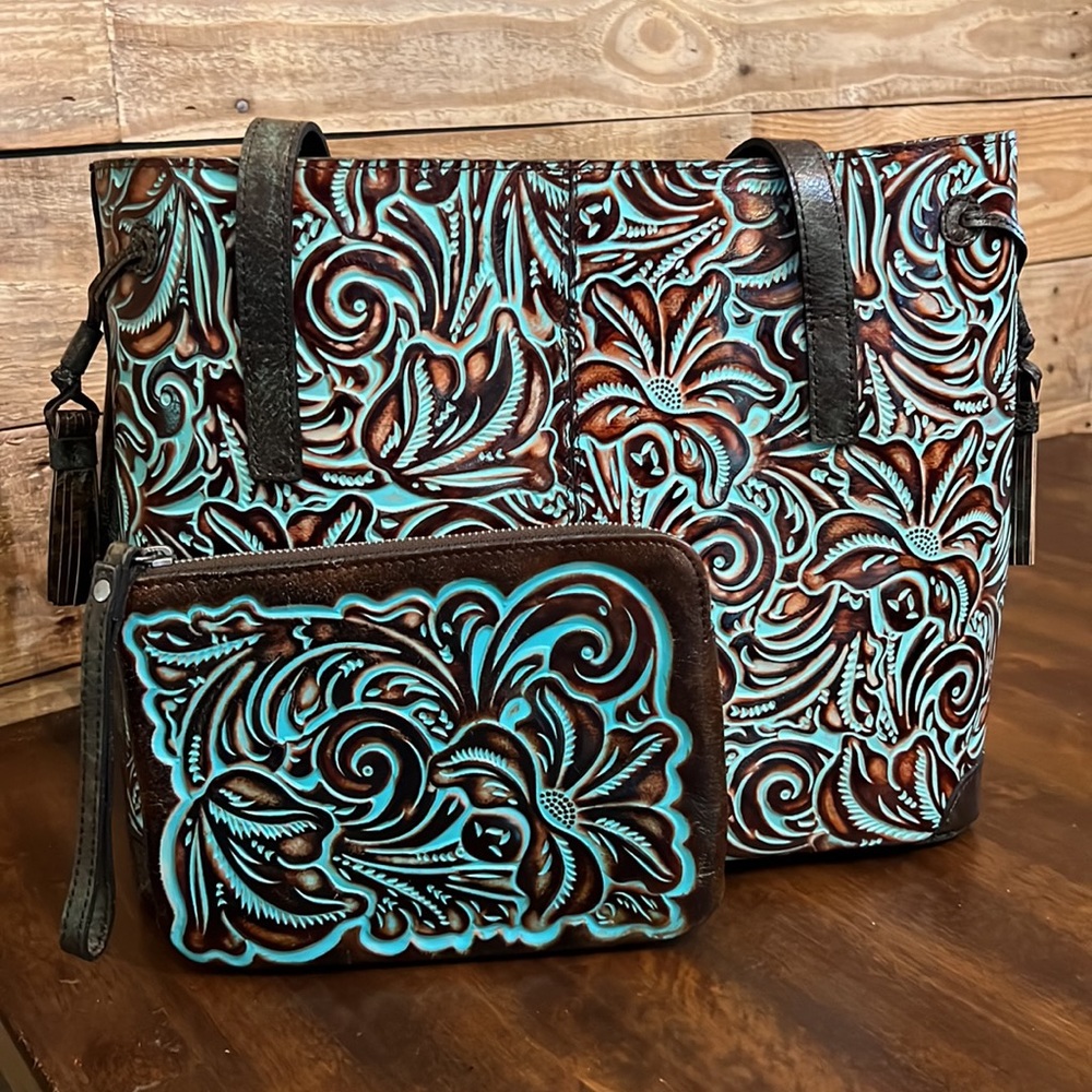 Patricia Nash Tooled Turquoise Tote & Wristlet